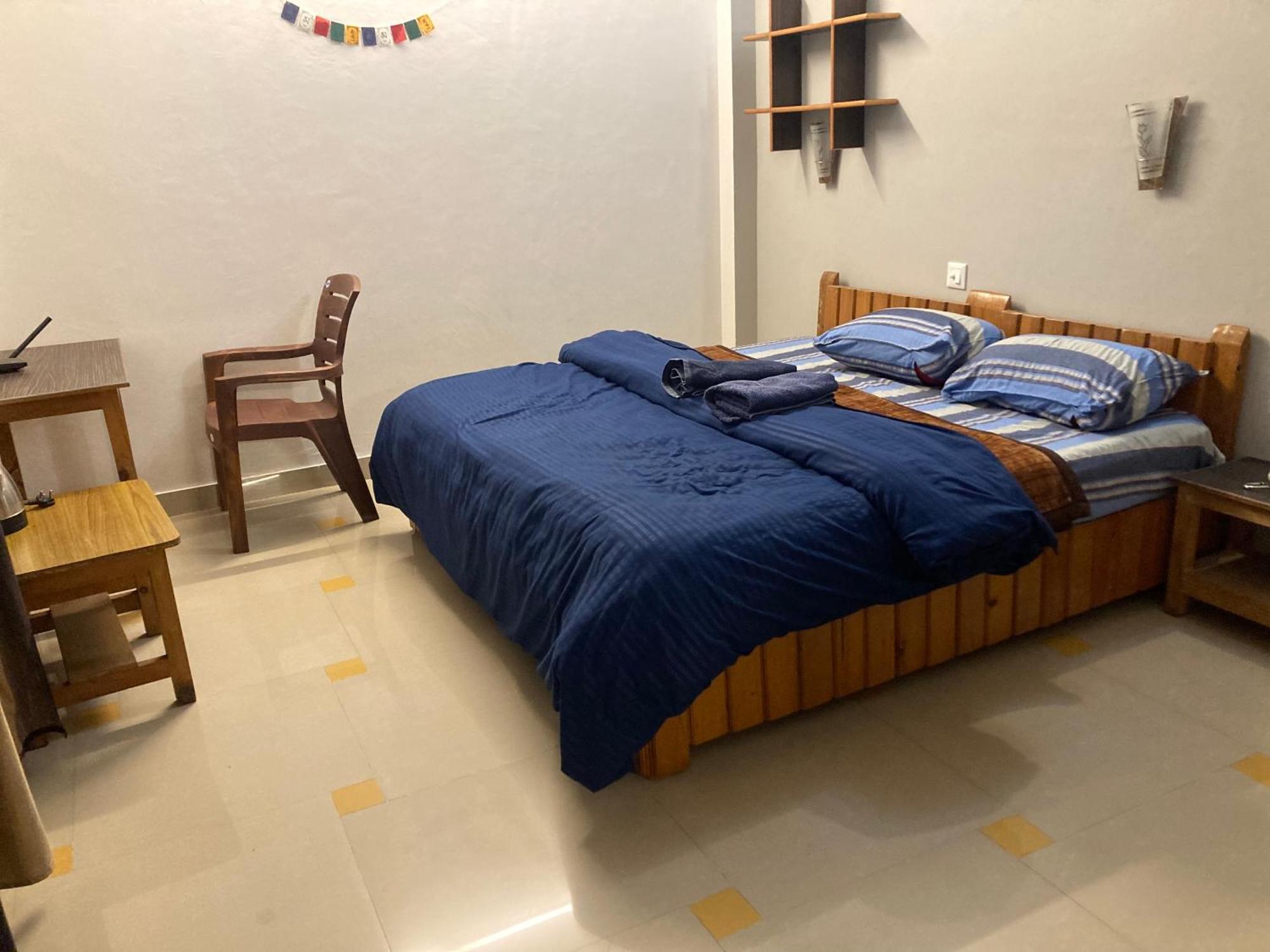 Oasis Guest House Bhagsu D'Shala Dharamshala Bagian luar foto