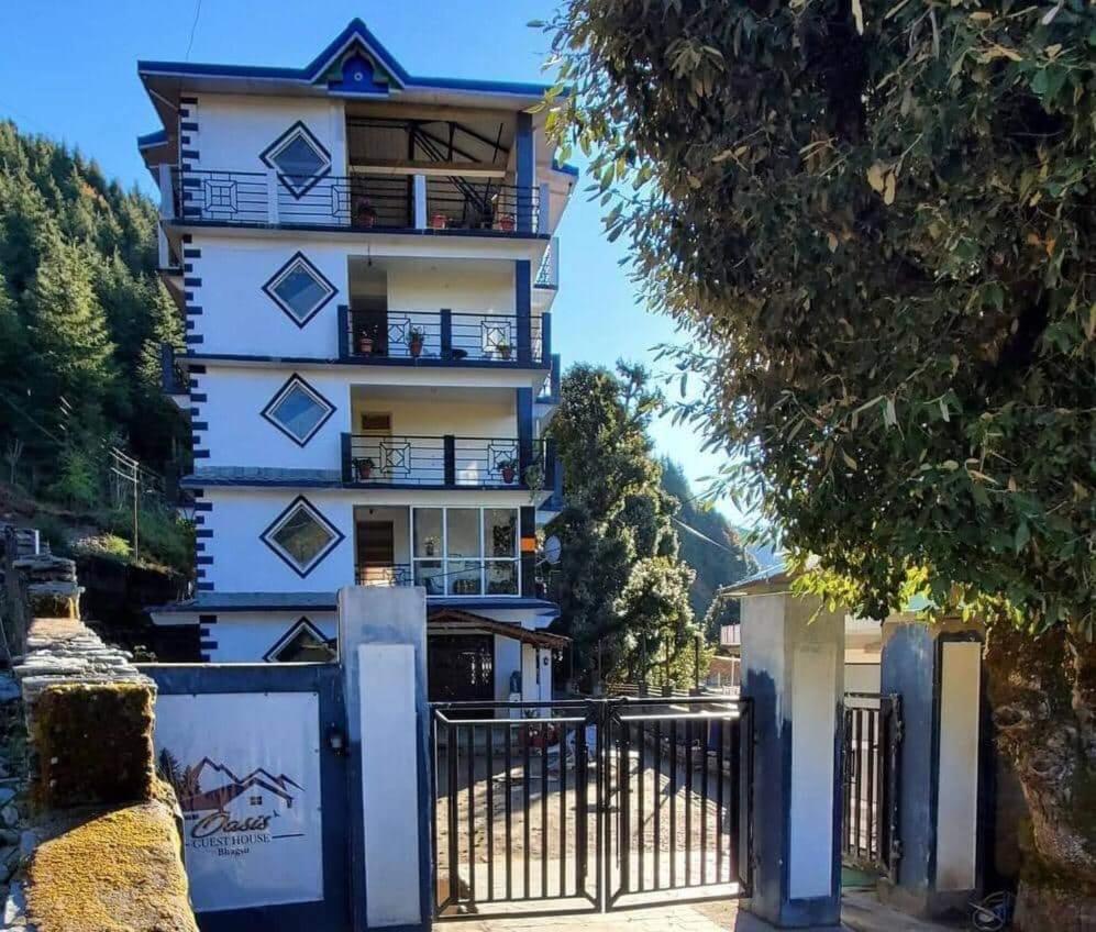 Oasis Guest House Bhagsu D'Shala Dharamshala Bagian luar foto